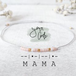 Morsecode-Perlenarmband mit Wunschbegriff "Mama"